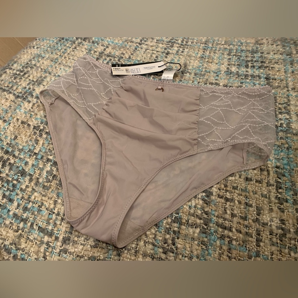 $95 Empreinte Diane quartz panty medium